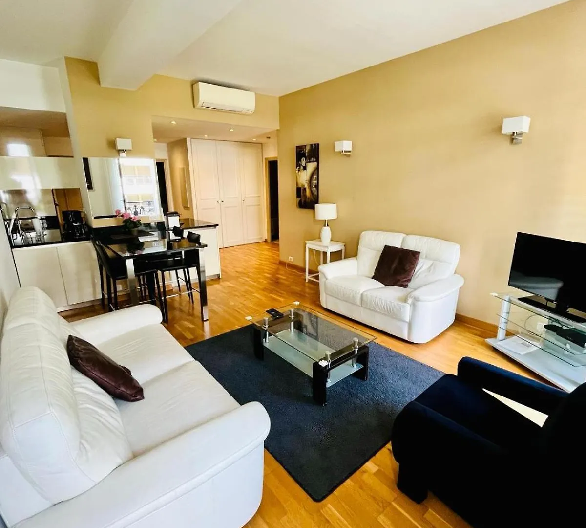 Golden Triangle 2Br/2Ba Appartement Cannes