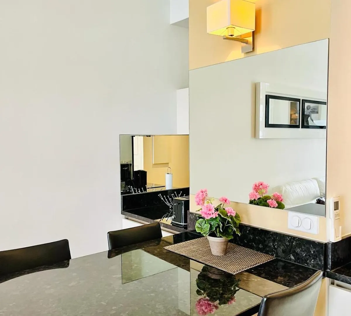 Appartamento Golden Triangle 2Br/2Ba Cannes